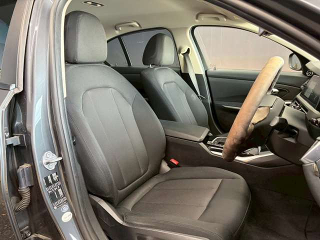 �^�]�Ȃ��L�X�Ƃ��Ă���^�]���₷�������������Ă��܂��������N���[�j���O�����{�ς݂ł��B