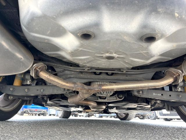 下回りがきれいなうちに、防錆加工の施工がオススメ。降雪地域はもちろん、沿岸部にお住いの方や、趣味でマリン・ウィンタースポーツをされる方にご好評いただいております。