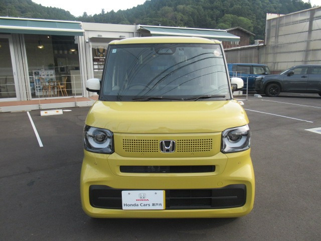 N-BOXファッションスタイル モノトーン