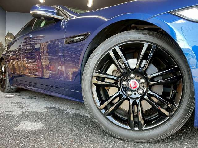 ����18�C���`�A���~�z�C�[��!�A���~�̃R�[�e�B���O��������܂�!���ꂪ���ȃA���~�z�C�[�������S�ł�!!