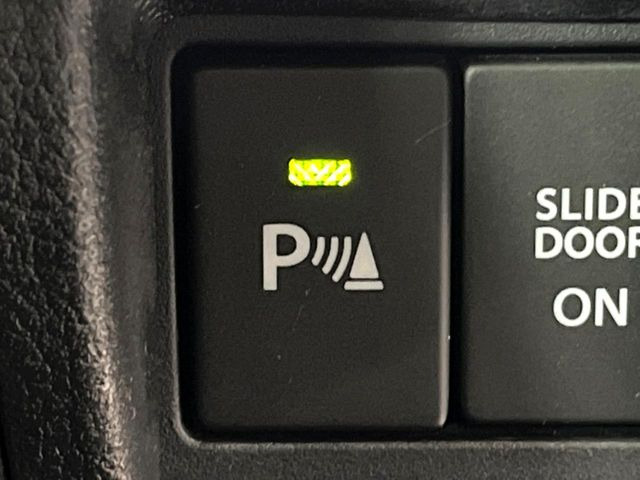 【クリアランスソナー】バンパーに付いたセンサーが障害物を検知!一定の距離に近づくとアラートで教えてくれます♪狭い駐車スペースや車庫入れ時も安心ですね☆