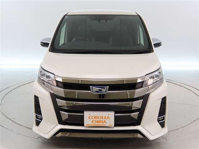 ノア1.8 ハイブリッド Si W×B II