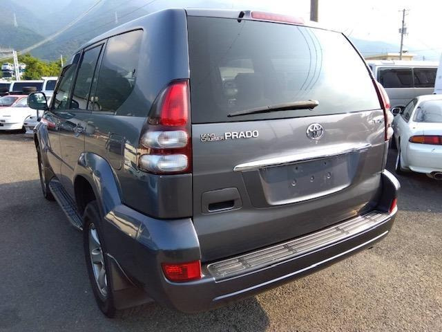 ランドクルーザープラド3.0 TX ディーゼル 4WD