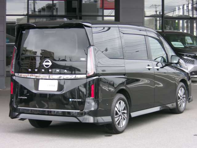 セレナ1.4 e-POWER ルキシオン