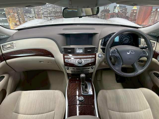���{�����s�ɃZ�_���ESUV�𒆐S�Ɂw���l�ł����i�x�œW�����Ă���ǎ����ÎԐ��X�ł��B���̗��C�����Ȃ��̎ԗ�����Ŏ�舵��!�B�֐��n��ōł������ȉ��i���ŗǎ��Ԃ����񋟂ł���悤�w�߂Ă���܂��B