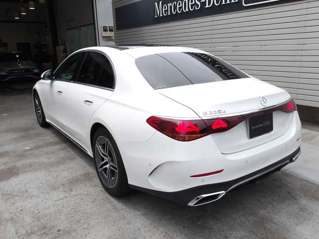 EクラスE220d アバンギャルド AMGラインパッケージ (ISG)