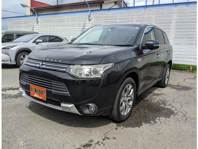 アウトランダーPHEV2.0 G ナビパッケージ 4WD