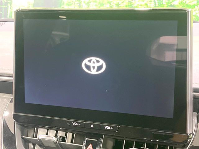 カローラツーリング1.8 ハイブリッド W×B