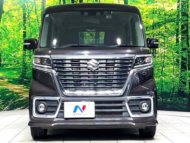 弊社では、全車『修復歴なし』のお車のみ取り扱っております。専任バイヤーによる厳選した仕入れの後、入庫後の車両チェックを行い、ネクステージが認定した高品質な中古車をご提供しております。
