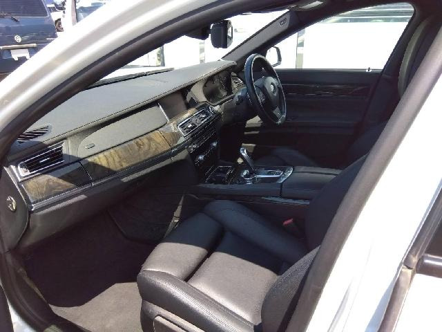 7シリーズ740i Mスポーツ パッケージ