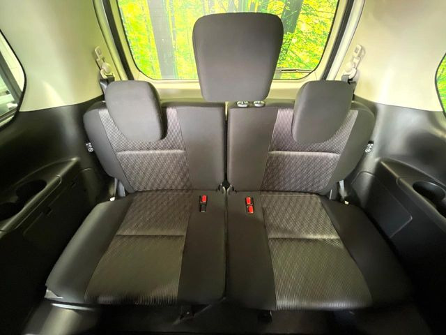 3��ڃV�[�g�͂�������ԗǍD����l�ł��������ƍ����Ē����܂��̂ŁA��l���ł̂��o���������N���N�ł��􂲉Ƒ��ŁA�C�̒m�ꂽ���ԂŁA�h���C�u�ɍs���̂��y���݂ł��ˁ�