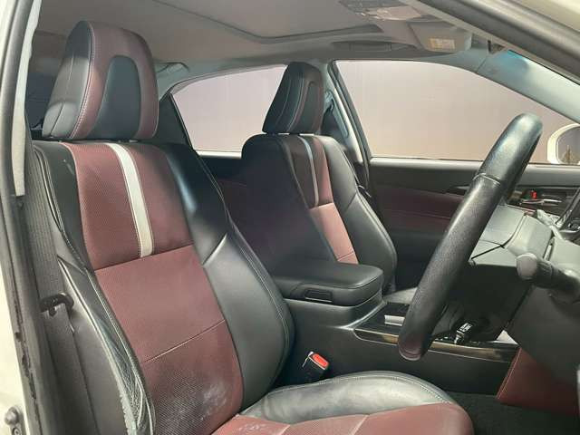 �^�]�Ȃ��L�X�Ƃ��Ă���^�]���₷�������������Ă��܂��������N���[�j���O�����{�ς݂ł��B