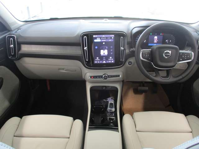 XC40B3