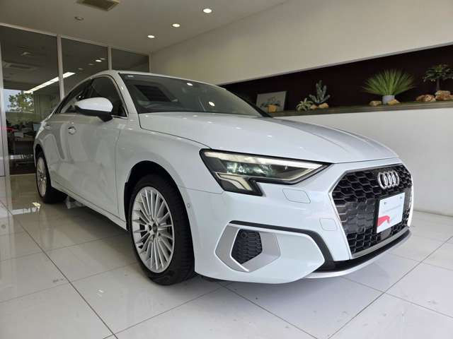 A3セダン30 TFSI アドバンスド
