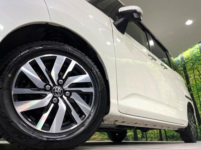 �y����14�C���`�A���~�z�C�[���z�O�ςɃ}�b�`���������A���~�z�C�[���𑕒����Ă���܂��B�e��ЊO�A���~�z�C�[����A�X�^�b�h���X�^�C�����戵�����Ă���܂��B���񂲑��k����������