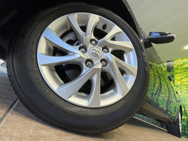�y����16�C���`�A���~�z�C�[���z�O�ςɃ}�b�`���������A���~�z�C�[���𑕒����Ă���܂��B�e��ЊO�A���~�z�C�[����A�X�^�b�h���X�^�C�����戵�����Ă���܂��B���񂲑��k����������
