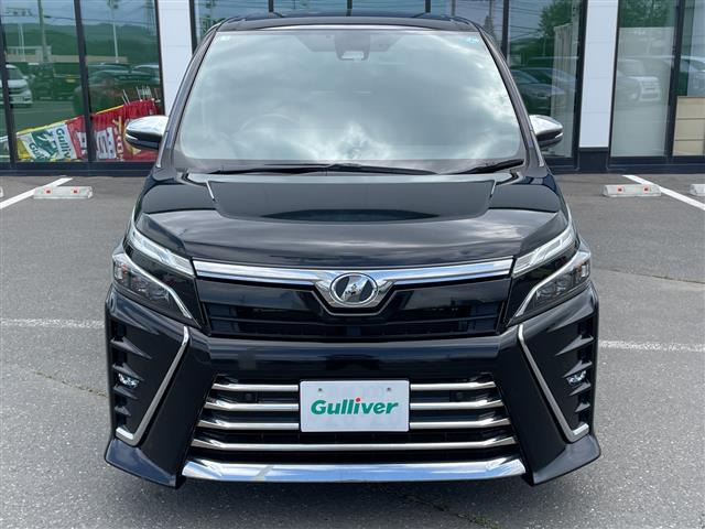 ヴォクシー2.0 ZS 煌II 4WD