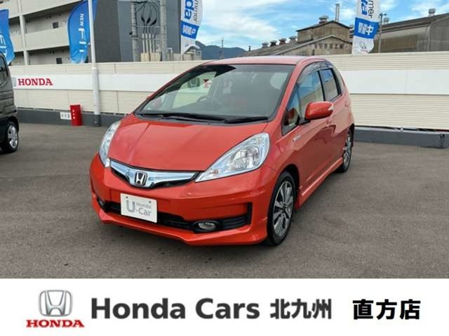 フィットハイブリッド1.5 RS