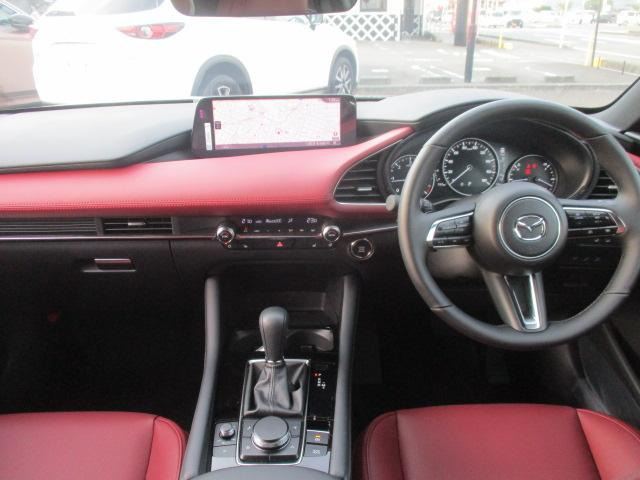 MAZDA3ファストバック1.8 XD ドライブ エディション