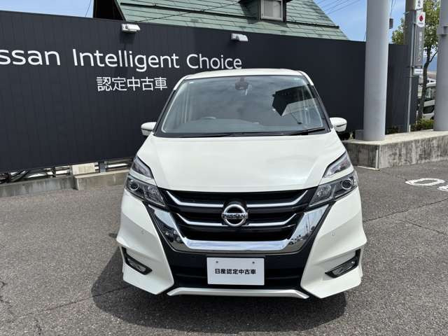 セレナ2.0 ハイウェイスター 4WD