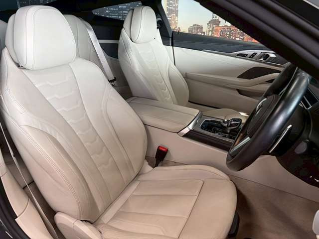 �^�]�Ȃ��L�X�Ƃ��Ă���^�]���₷�������������Ă��܂��������N���[�j���O�����{�ς݂ł��B