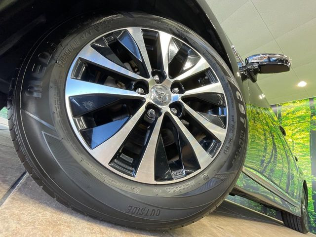 �y����16�C���`�A���~�z�C�[���z�O�ςɃ}�b�`���������A���~�z�C�[���𑕒����Ă���܂��B�e��ЊO�A���~�z�C�[����A�X�^�b�h���X�^�C�����戵�����Ă���܂��B���񂲑��k����������