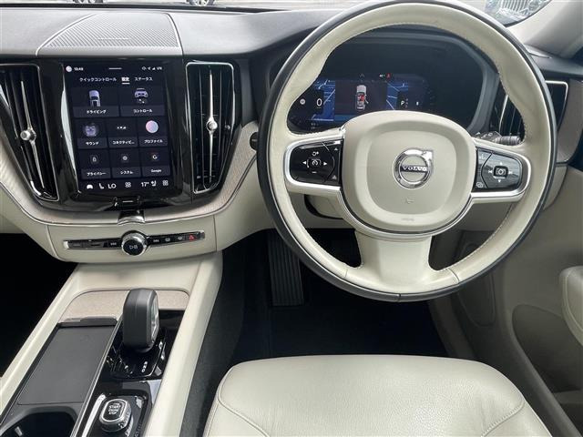 XC60プラス B5