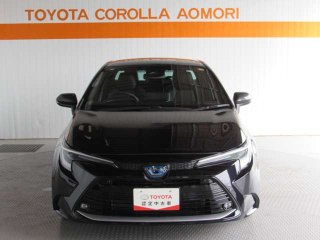 カローラ1.8 ハイブリッド W×B E-Four 4WD