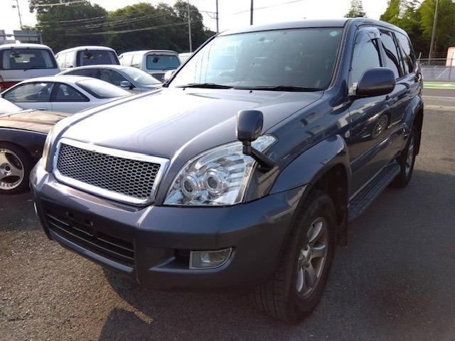 ランドクルーザープラド3.0 TX ディーゼル 4WD