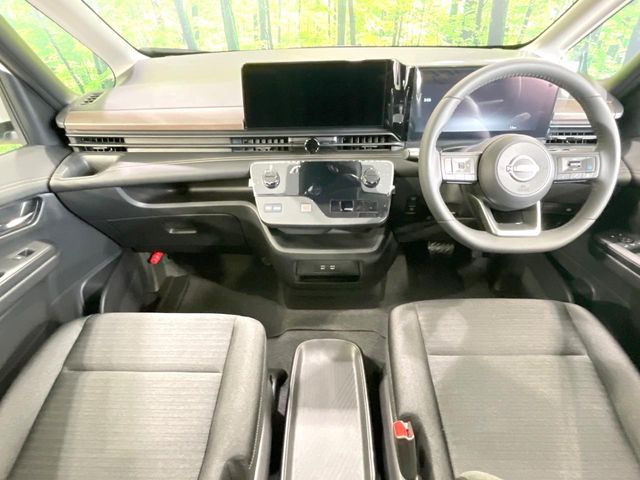 セレナ1.4 e-POWER ハイウェイスターV
