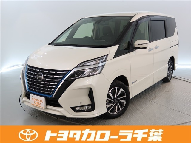 セレナ1.2 e-POWER ハイウェイスターV