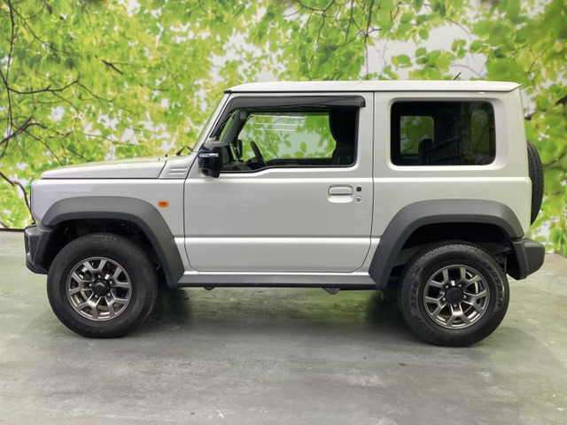 ジムニーシエラ1.5 JC 4WD