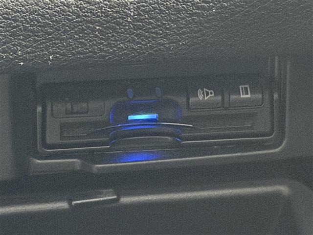 セレナ1.2 e-POWER ハイウェイスターV