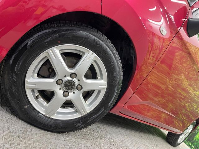 �y14�C���`�A���~�z�C�[���z�O�ςɃ}�b�`�����A���~�z�C�[���𑕒����Ă���܂��B�e��A���~�z�C�[����A�X�^�b�h���X�^�C�����戵�����Ă���܂��B���񂲑��k����������