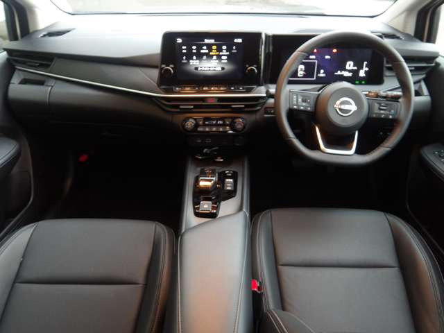 ノート1.2 AUTECH ライン FOUR 4WD