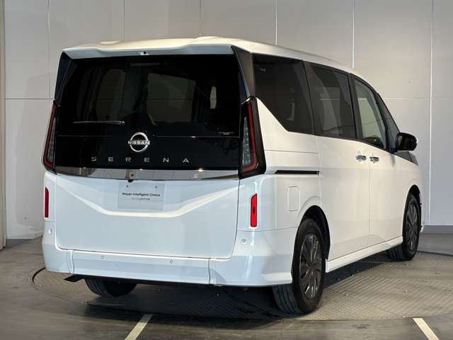 セレナ2.0 XV
