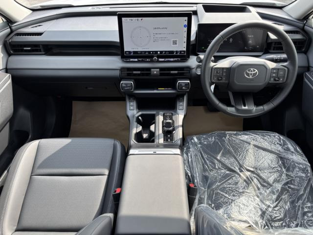 RAV42.5 Z E-Four 4WD