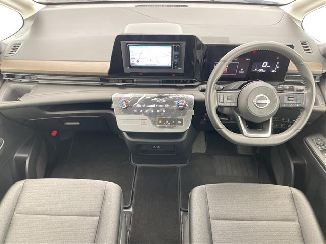 セレナ2.0 ハイウェイスターV