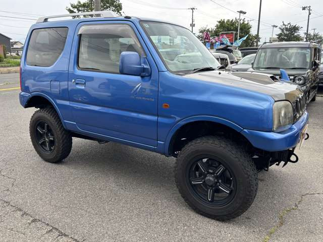 ジムニーFIS フリースタイル ワールドカップ リミテッド 4WD