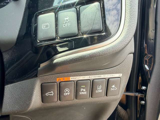 �C�ɂȂ邨�Ԃ�����܂�����E�̓d�b�ԍ����璼�ڂ��X�ɂ��₢���킹���������B�x�����@����ԗ����A��Ԃ܂łȂ�ł������������Ē����܂��B�X�^�b�t�ꓯ���A�����҂����Ă���܂��B