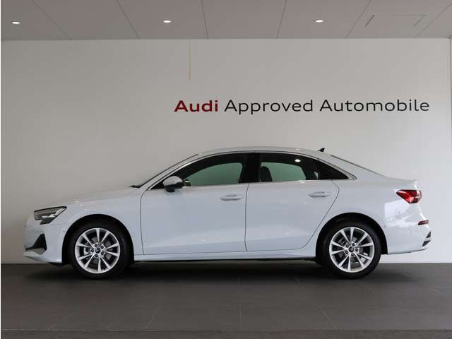 A3セダン30 TFSI アドバンスド