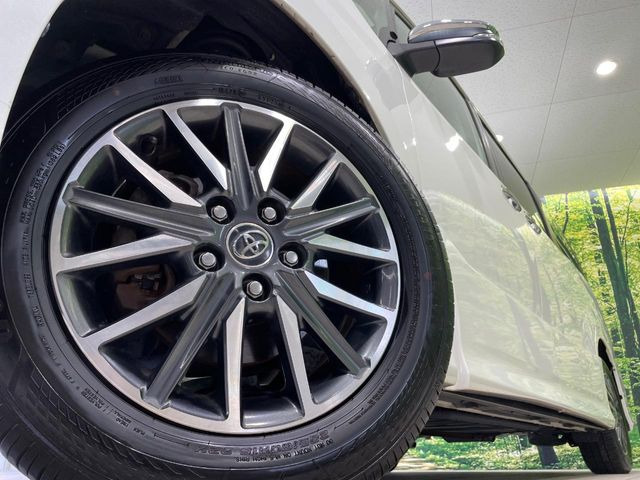 �y����16�C���`�A���~�z�C�[���z�O�ςɃ}�b�`���������A���~�z�C�[���𑕒����Ă���܂��B�e��ЊO�A���~�z�C�[����A�X�^�b�h���X�^�C�����戵�����Ă���܂��B���񂲑��k����������