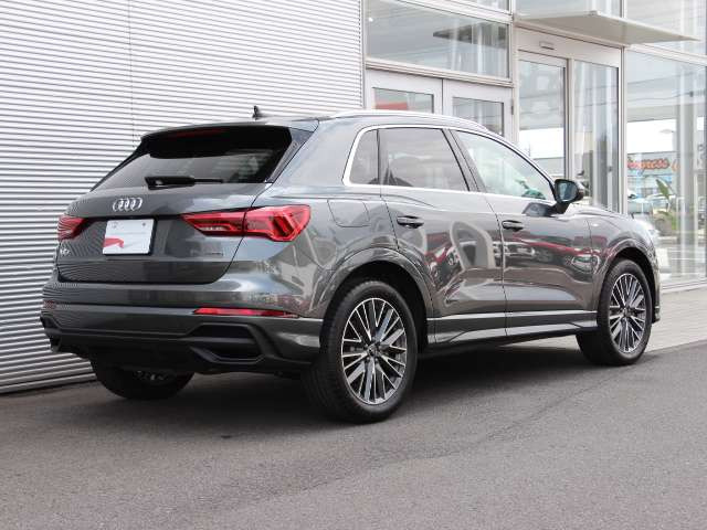 Q340 TDI クワトロ Sライン ディーゼル 4WD