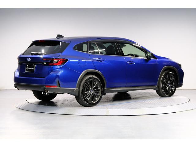 レヴォーグレイバック1.8 ブラック セレクション 4WD