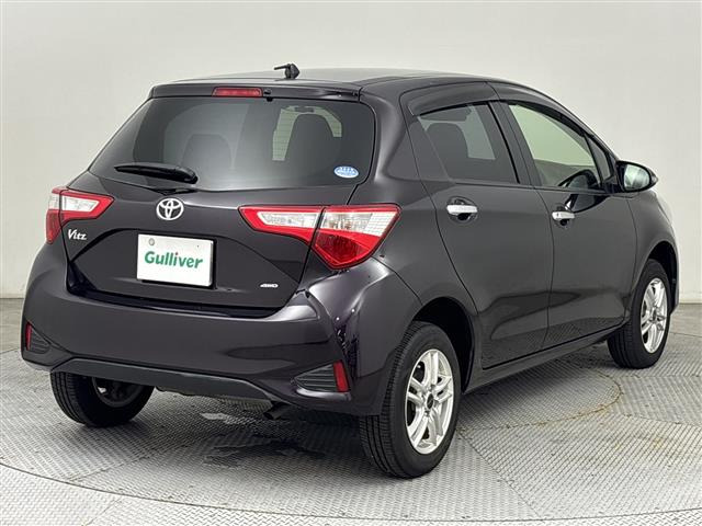ヴィッツ1.3 F セーフティ エディション 4WD