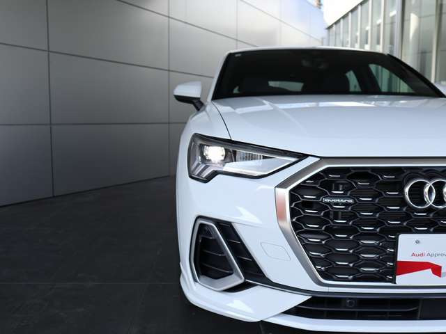 Q3スポーツバック40 TDI クワトロ Sライン ディーゼル 4WD