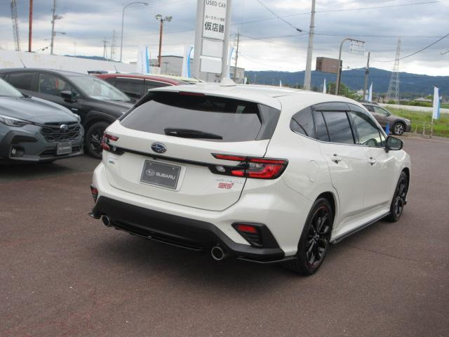 レヴォーグ1.8 STI スポーツ EX 4WD