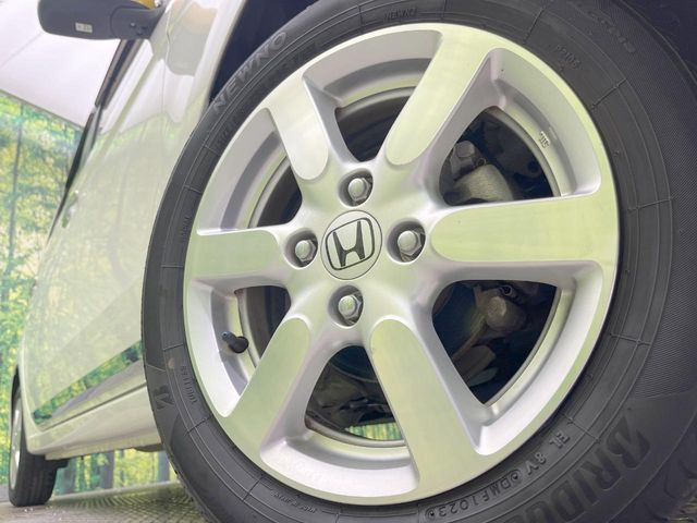 �y����14�C���`�A���~�z�C�[���z�O�ςɃ}�b�`���������A���~�z�C�[���𑕒����Ă���܂��B�e��ЊO�A���~�z�C�[����A�X�^�b�h���X�^�C�����戵�����Ă���܂��B���񂲑��k����������