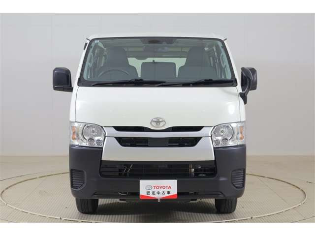 ハイエースバン2.8 DX ロング ディーゼル 4WD
