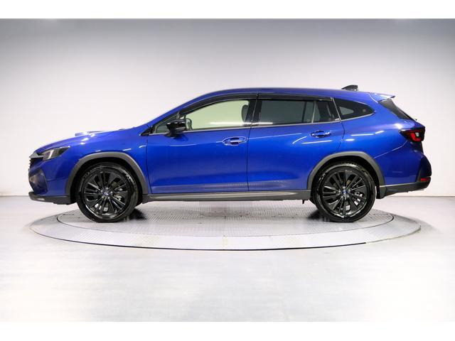 レヴォーグレイバック1.8 ブラック セレクション 4WD